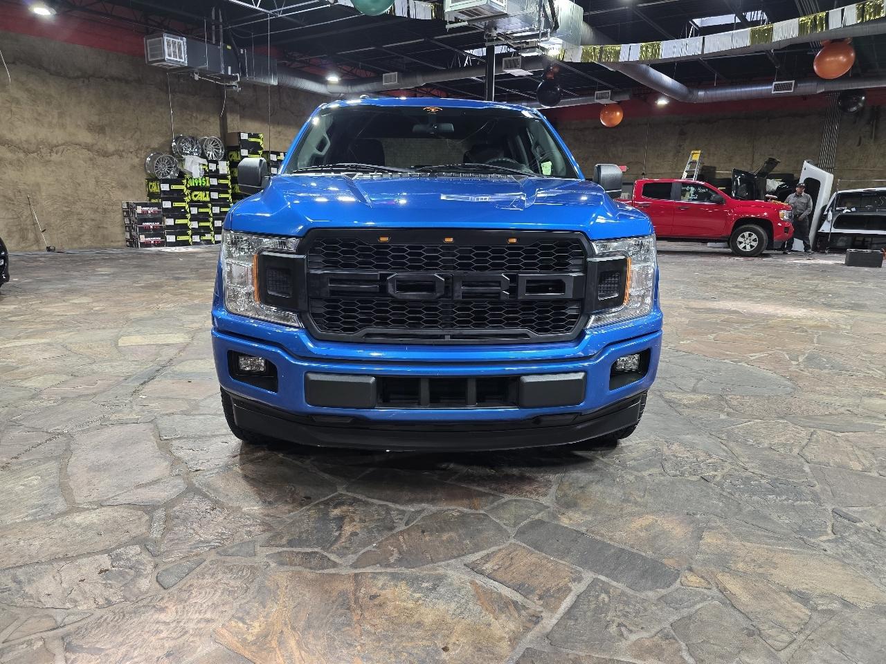 Ford F-150 2WD Supercab Flareside 145" STX 2019