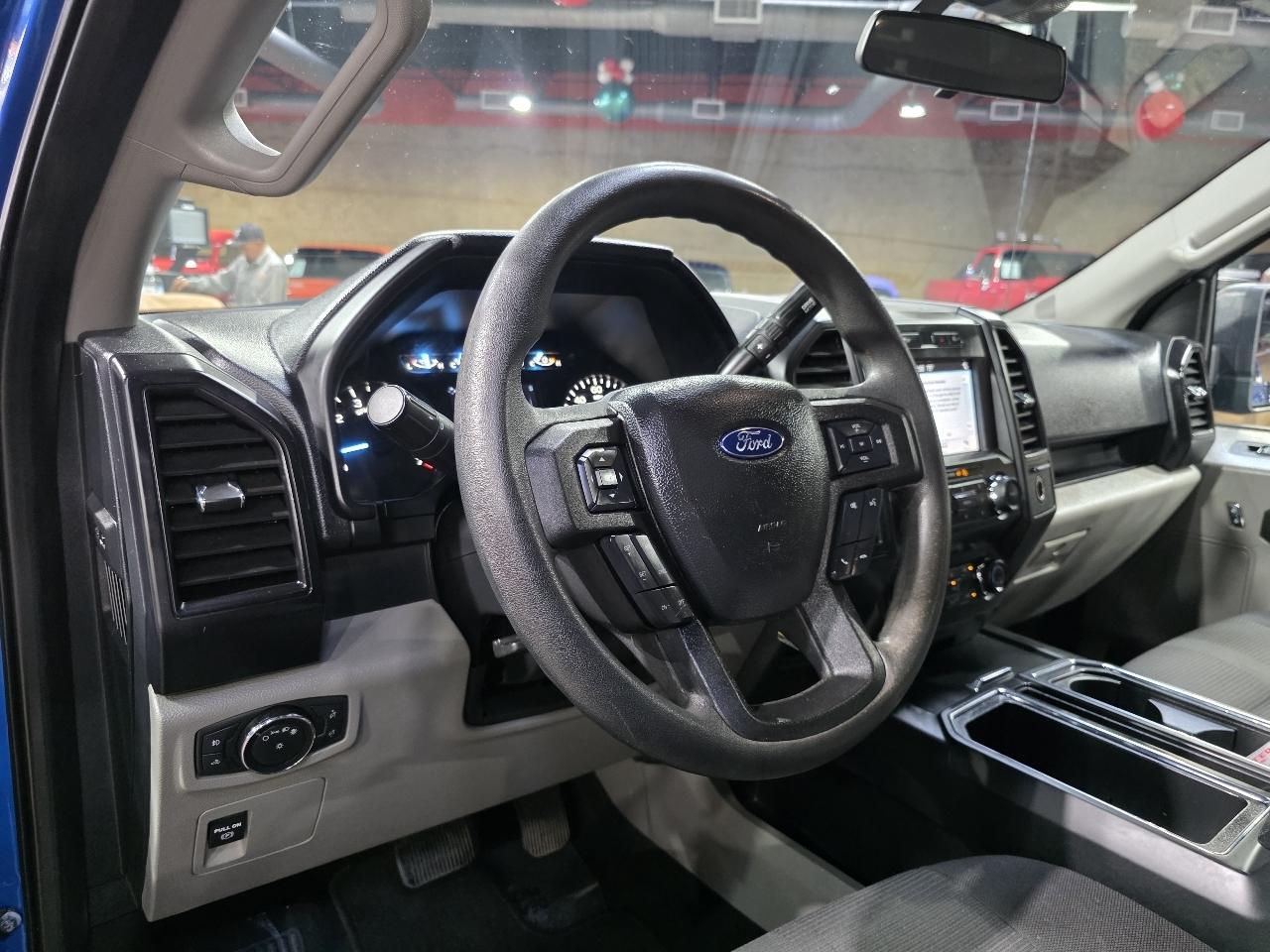 Ford F-150 2WD Supercab Flareside 145" STX 2019