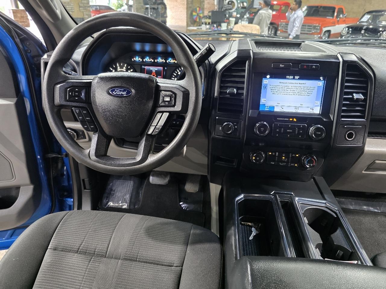 Ford F-150 2WD Supercab Flareside 145" STX 2019