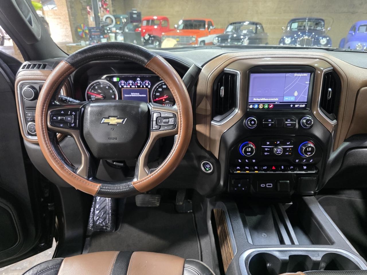 Chevrolet Silverado 1500 2WD Crew Cab 147" High Country 2019