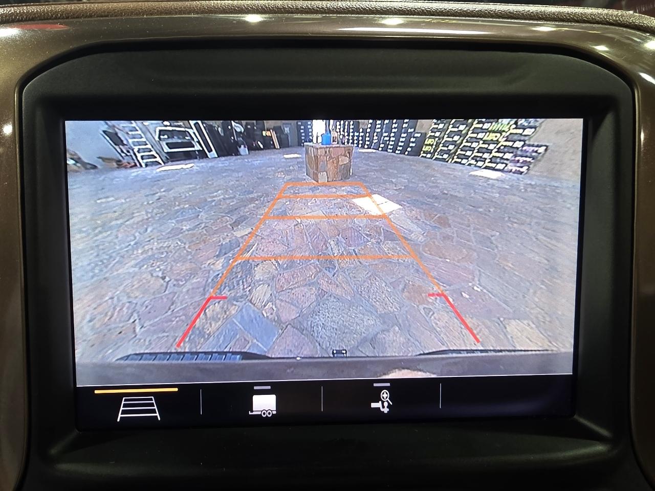 Chevrolet Silverado 1500 2WD Crew Cab 147" High Country 2019