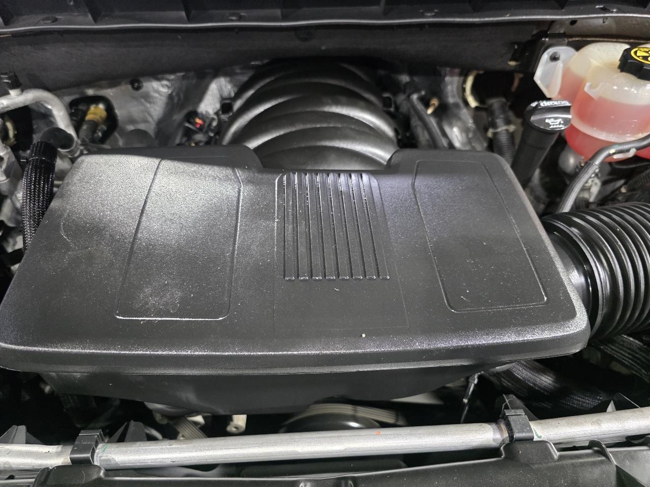 Chevrolet Silverado 1500 2WD Crew Cab 147" High Country 2019