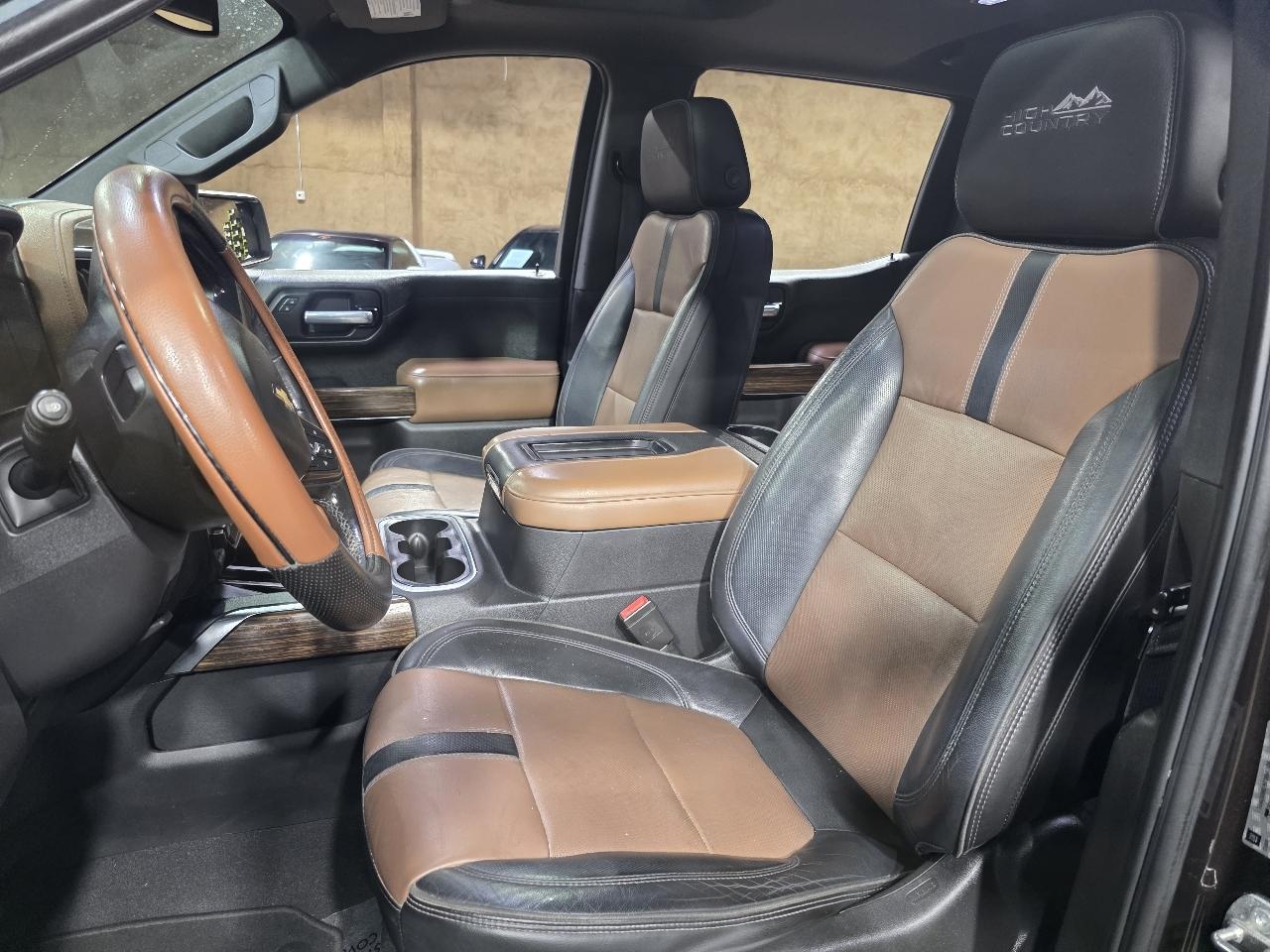 Chevrolet Silverado 1500 2WD Crew Cab 147" High Country 2019