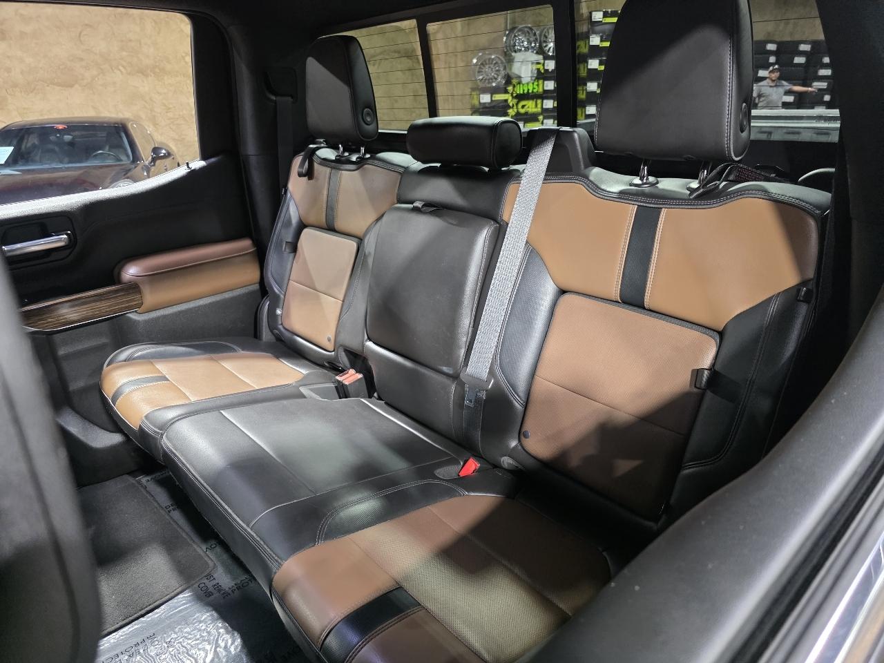 Chevrolet Silverado 1500 2WD Crew Cab 147" High Country 2019
