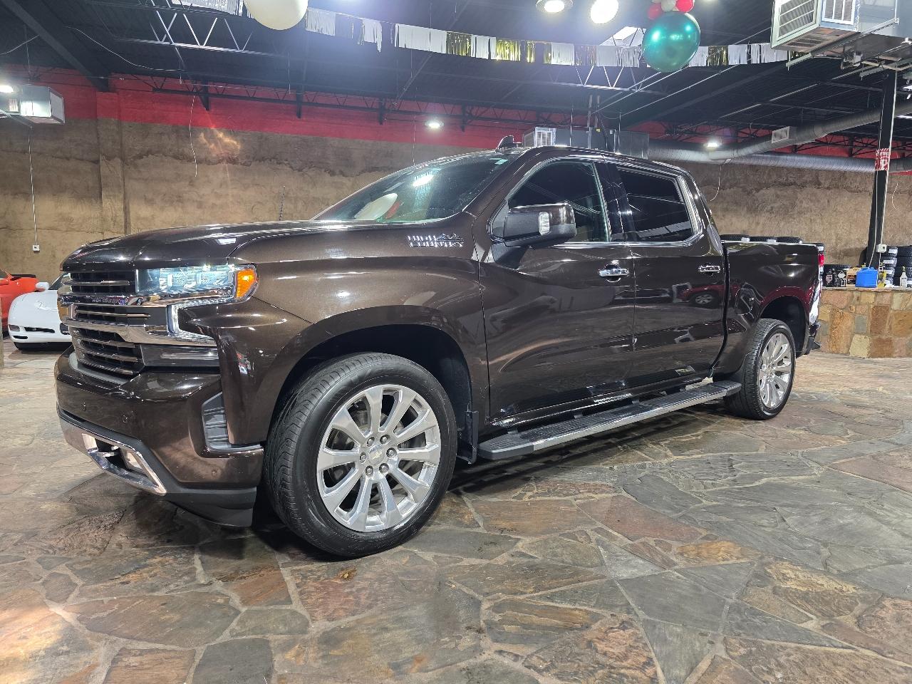Chevrolet Silverado 1500 2WD Crew Cab 147" High Country 2019