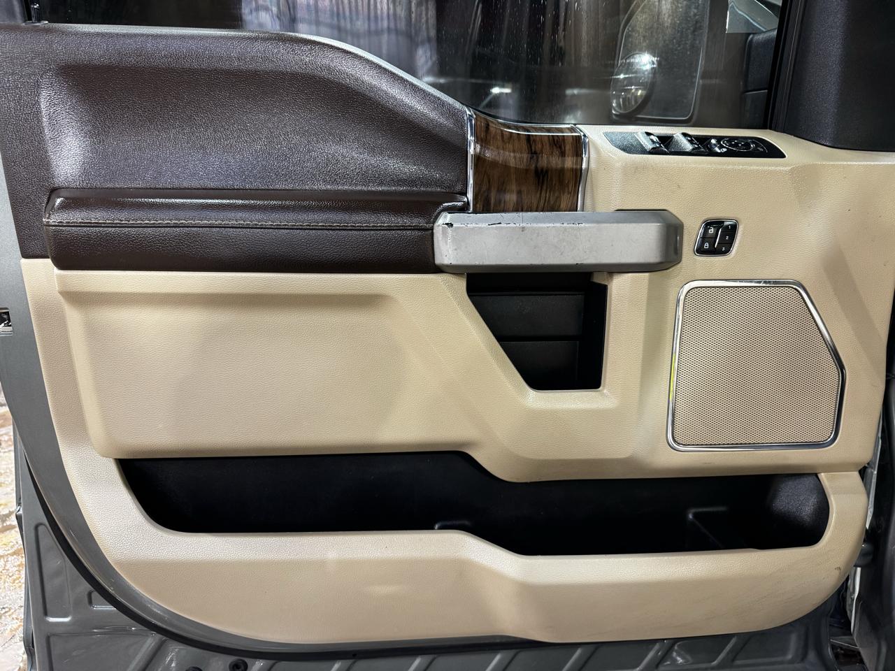 Ford F-150 Lariat SuperCrew 5.5-ft. Bed 4WD 2020