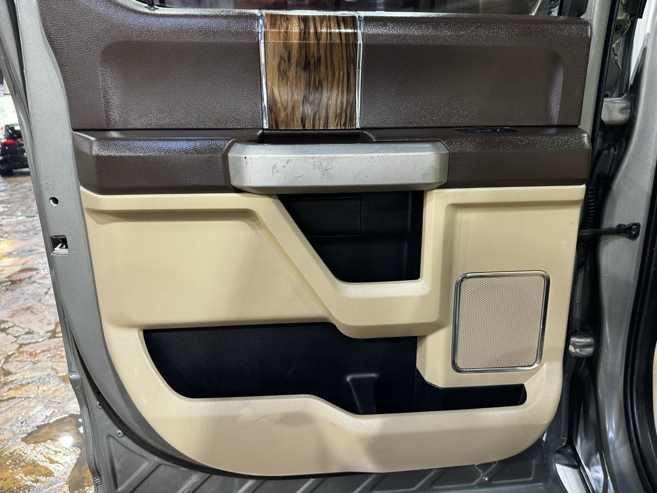 Ford F-150 Lariat SuperCrew 5.5-ft. Bed 4WD 2020