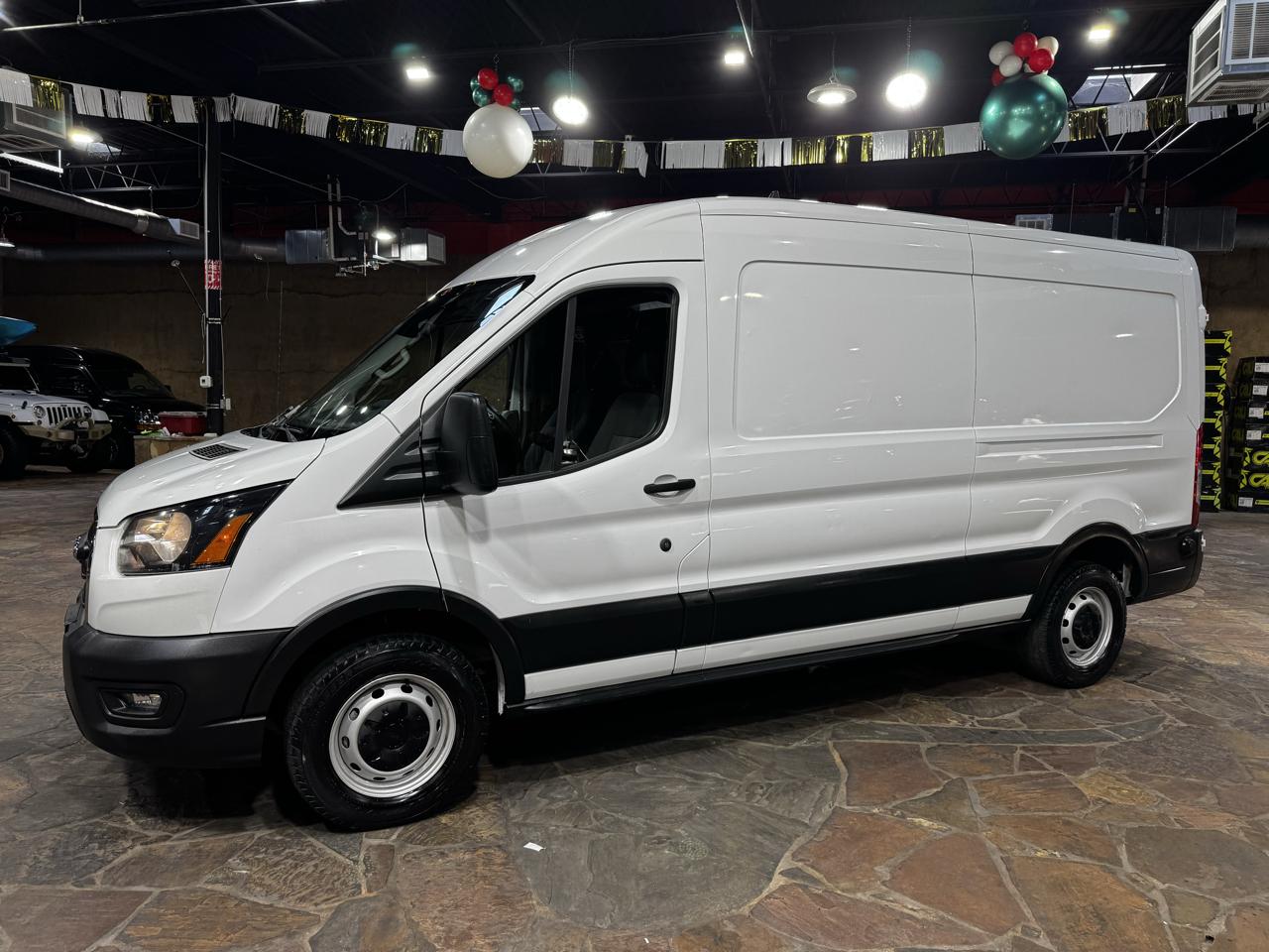 Ford Transit Cargo Van T-150 130" Med Rf 8670 GVWR RWD 2020