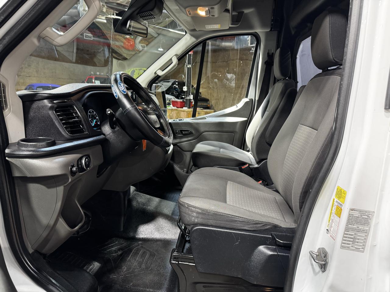 Ford Transit Cargo Van T-150 130" Med Rf 8670 GVWR RWD 2020