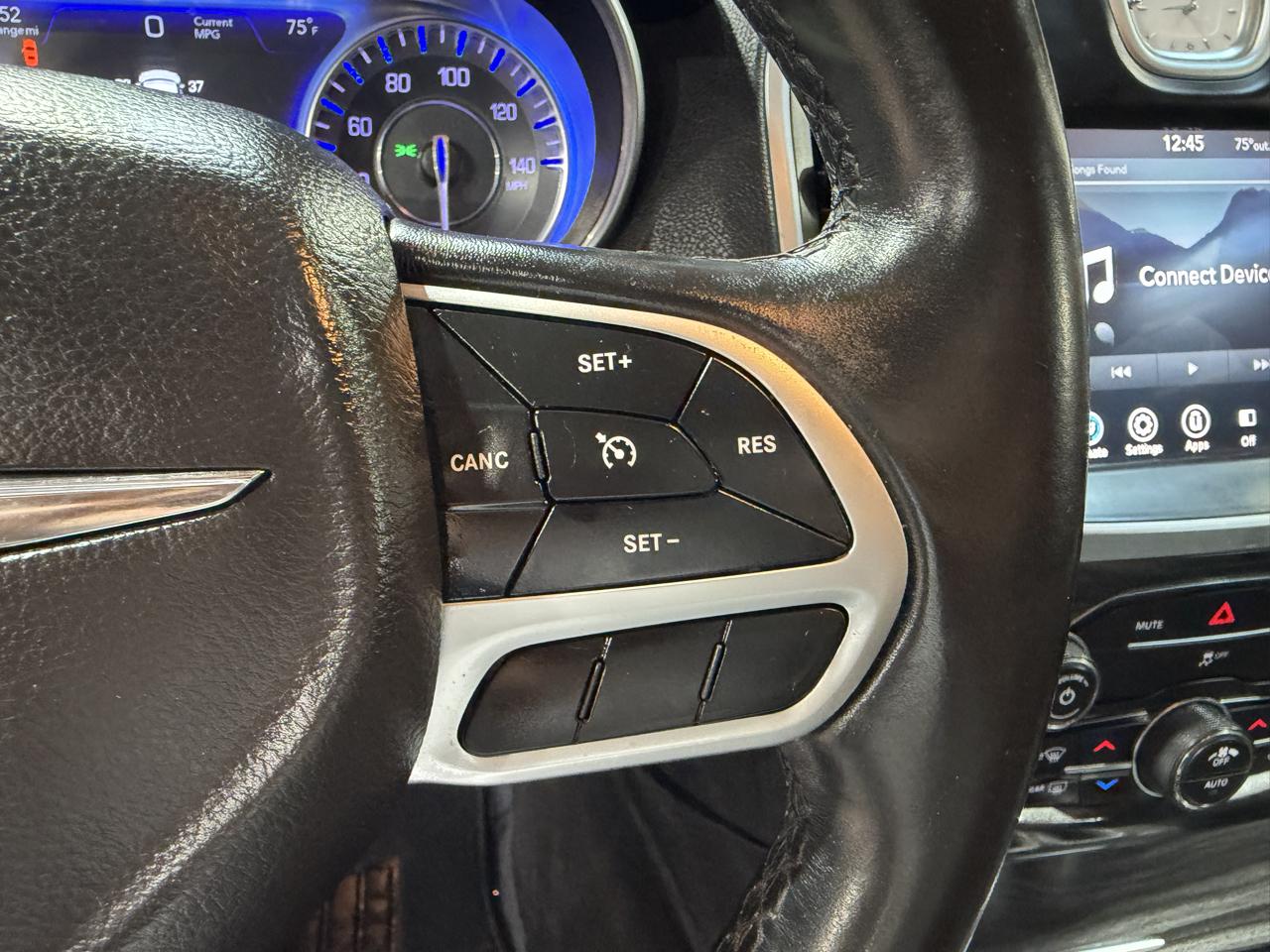 Chrysler 300 Touring RWD 2018