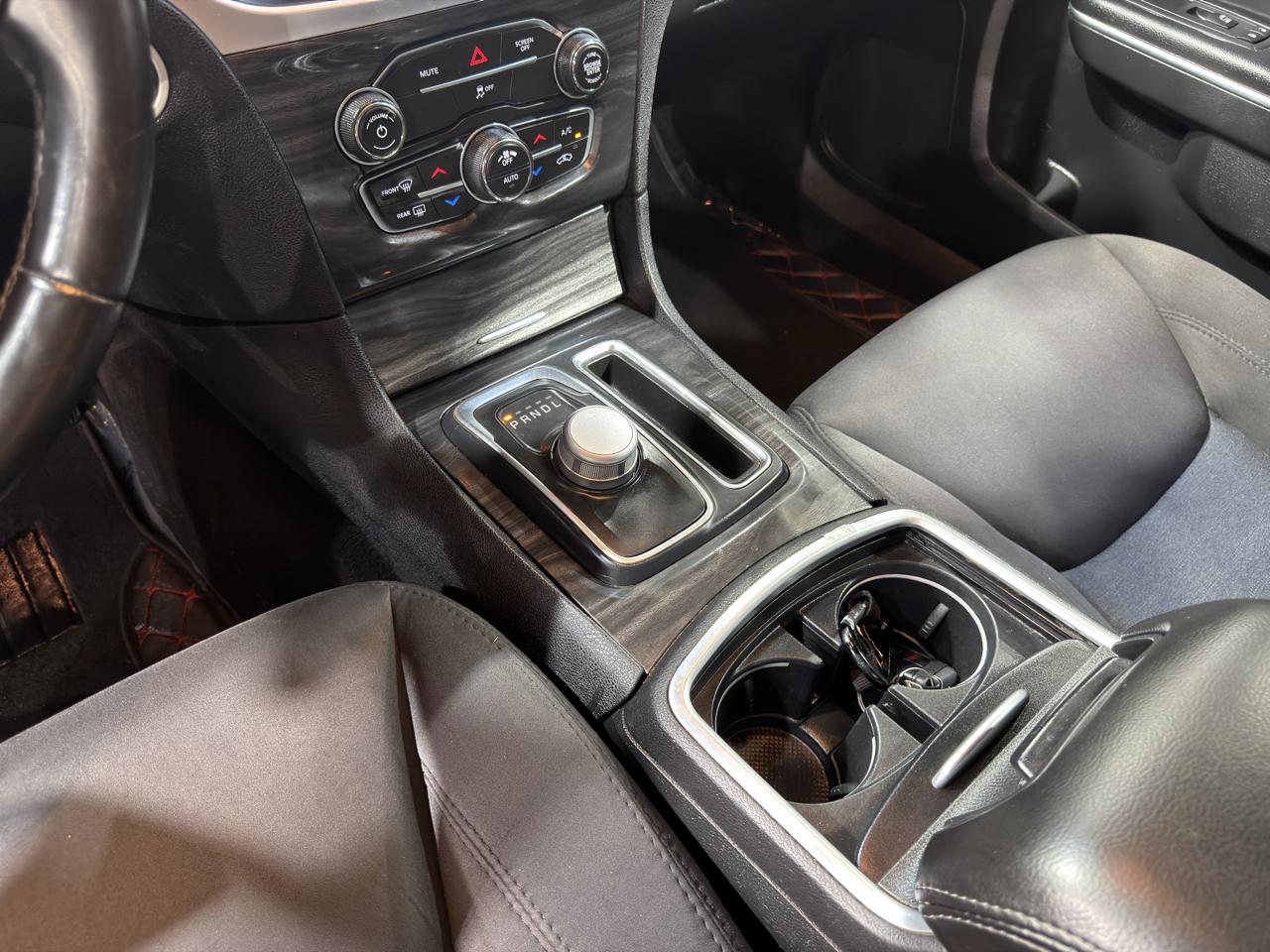 Chrysler 300 Touring RWD 2018