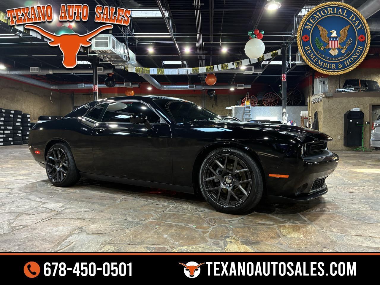 Dodge Challenger 2dr Cpe R/T Shaker 2016