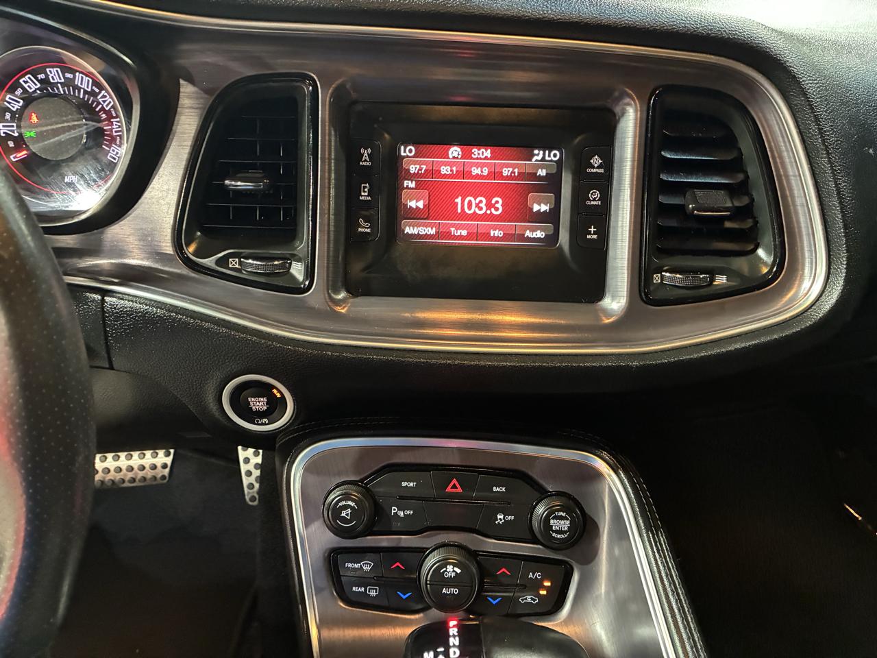 Dodge Challenger 2dr Cpe R/T Shaker 2016