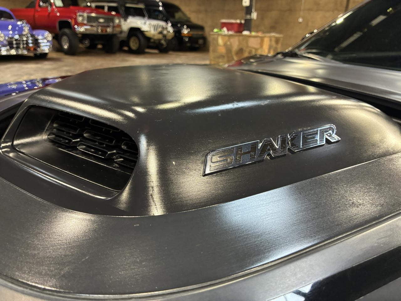 Dodge Challenger 2dr Cpe R/T Shaker 2016