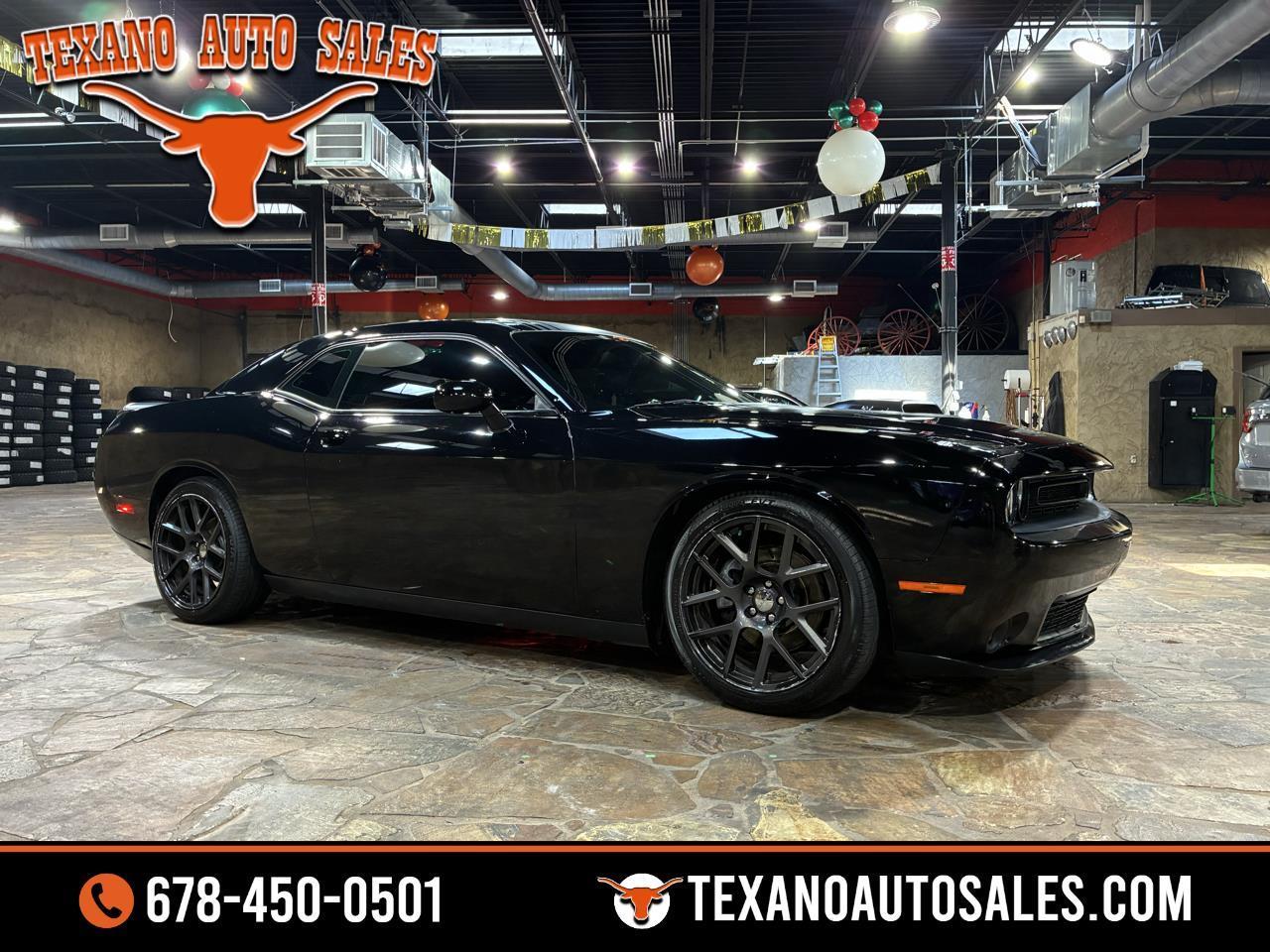 2016 Dodge Challenger 2dr Cpe R/T Shaker