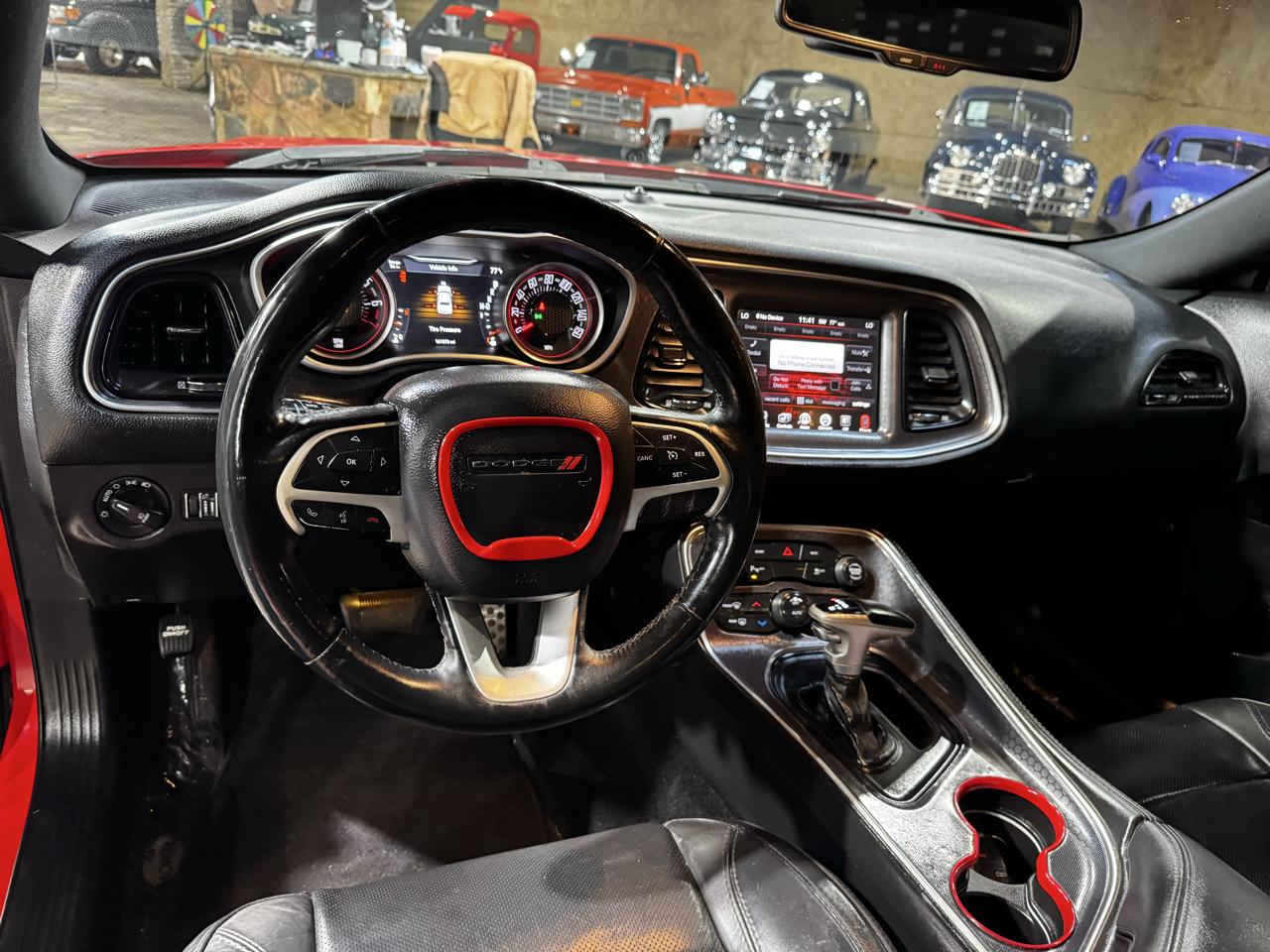 Dodge Challenger 2dr Cpe SXT Plus 2016
