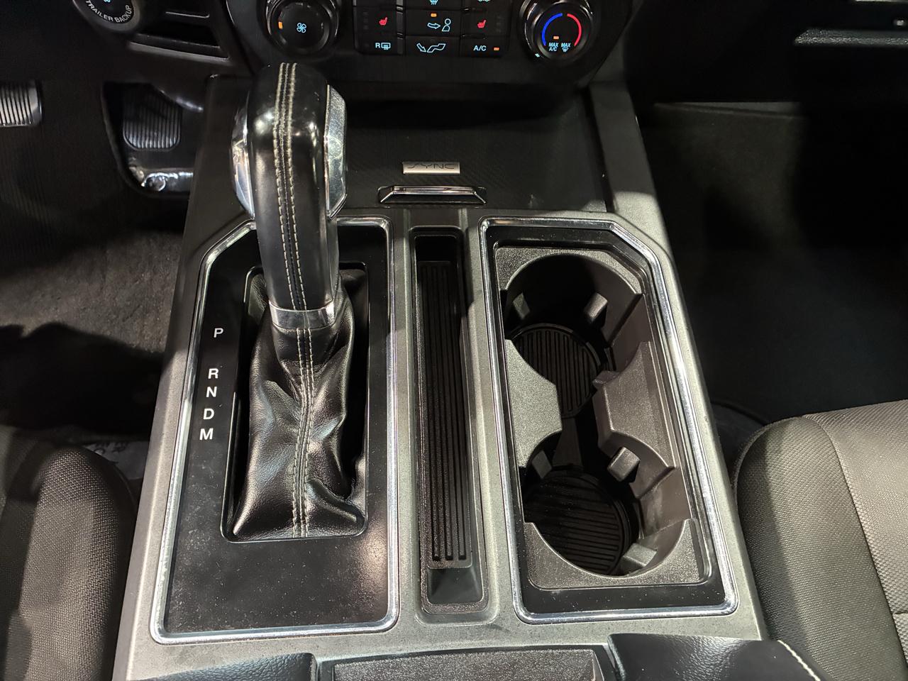 Ford F-150 2WD SuperCrew 139" XLT 2018