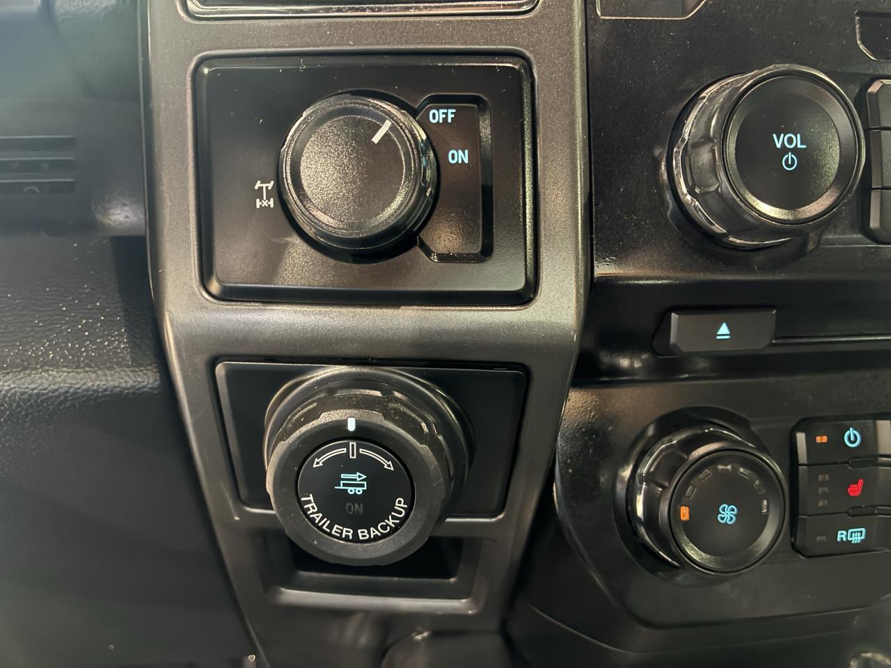 Ford F-150 2WD SuperCrew 139" XLT 2018