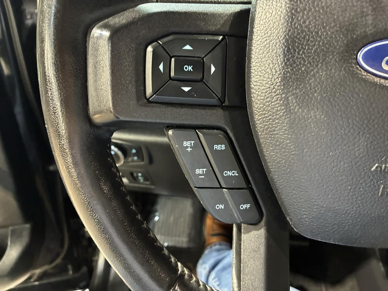 Ford F-150 2WD SuperCrew 139" XLT 2018