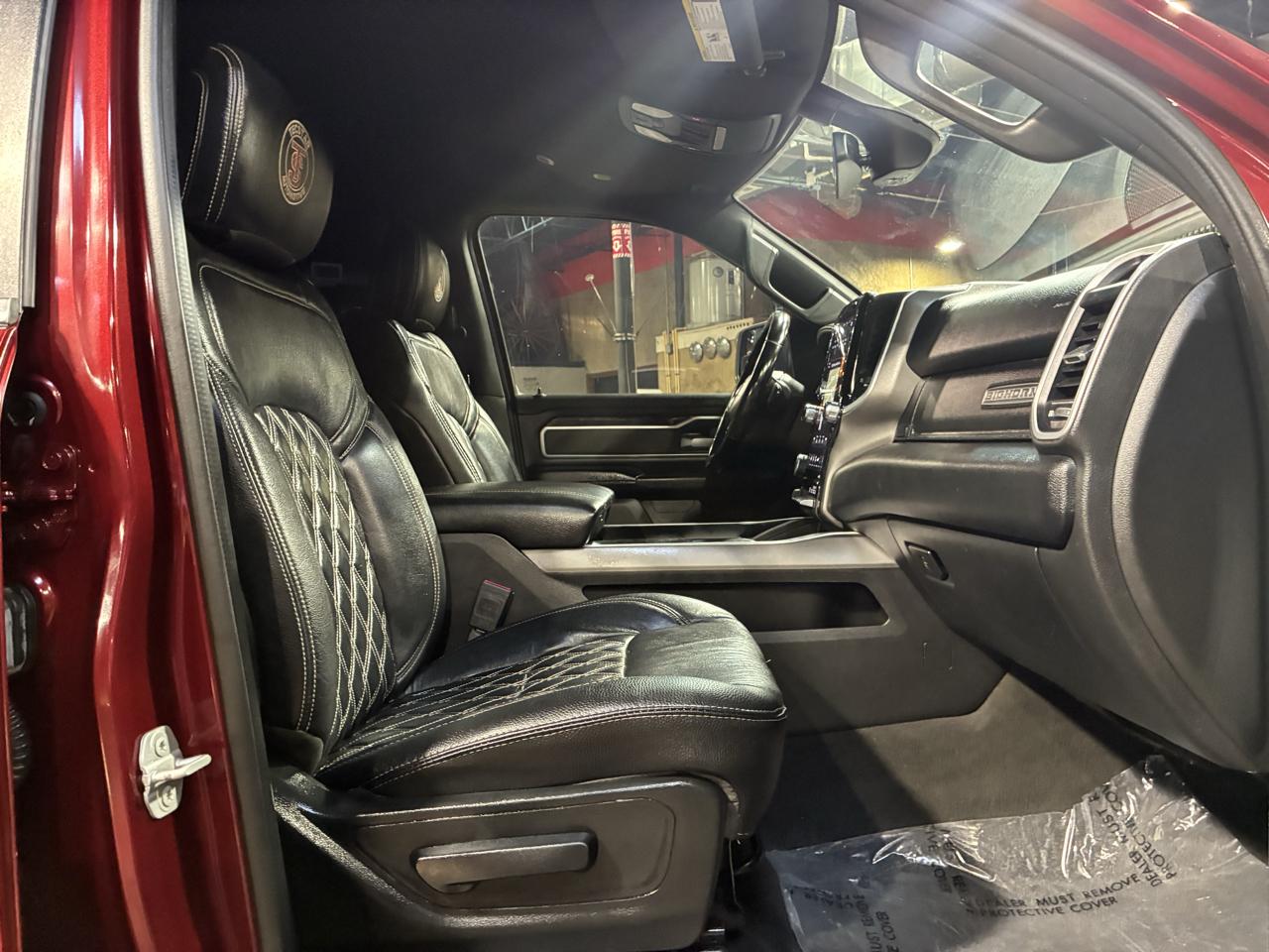 RAM 1500 Big Horn 4x4 Crew Cab 5'7" Box 2021