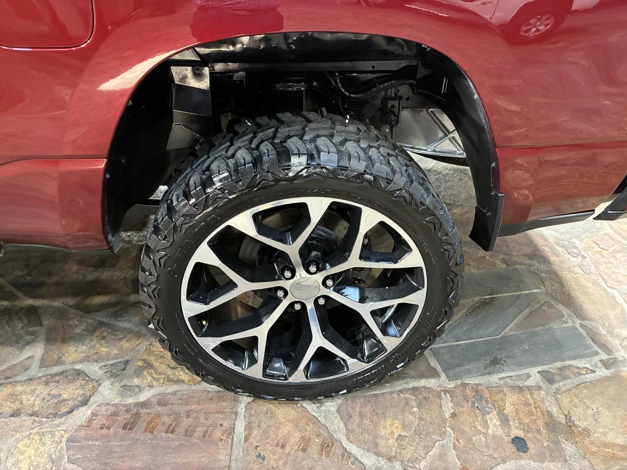 RAM 1500 Big Horn 4x4 Crew Cab 5'7" Box 2021