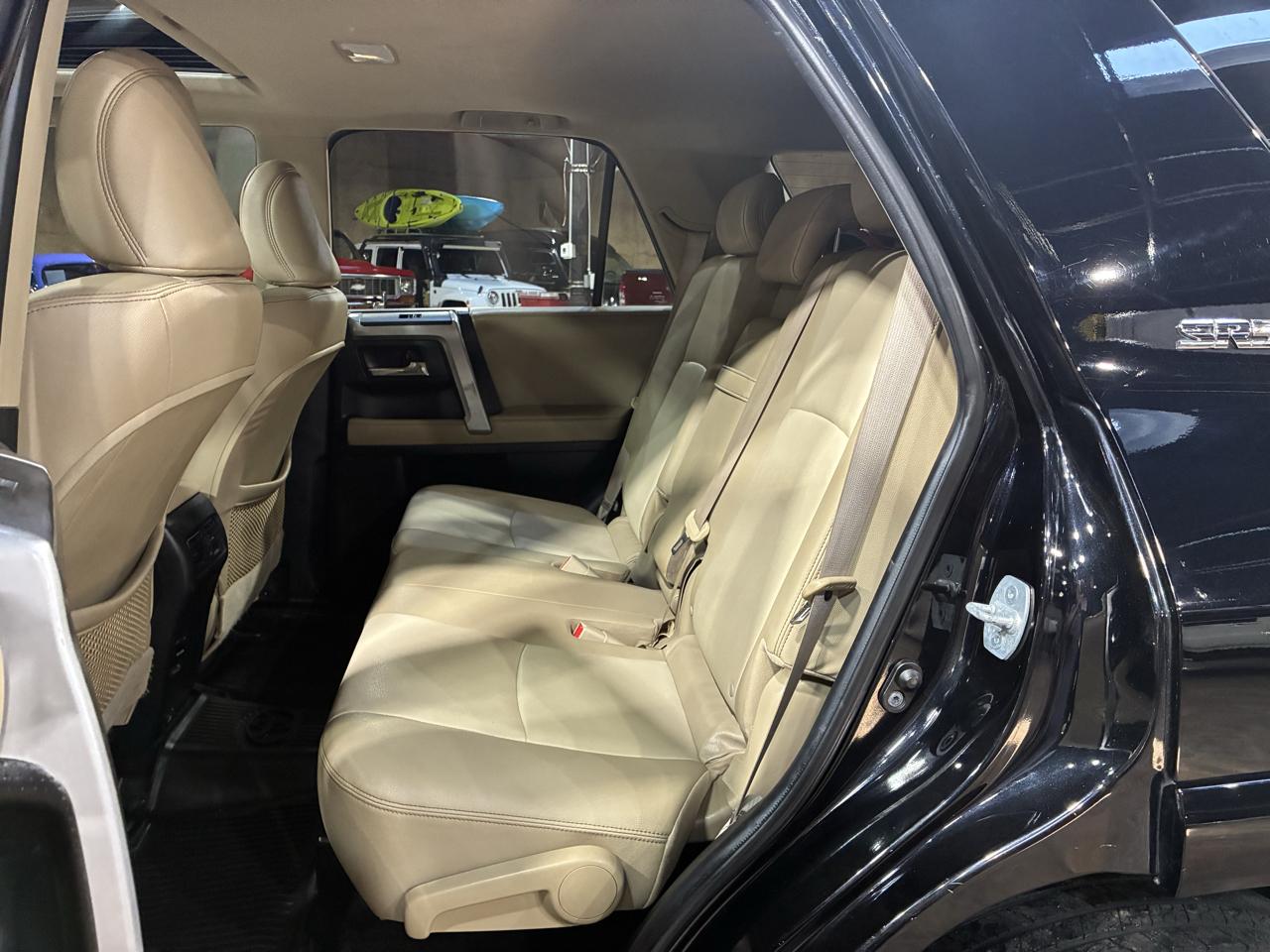 Toyota 4Runner 4WD 4dr V6 Trail Premium (Natl) 2016