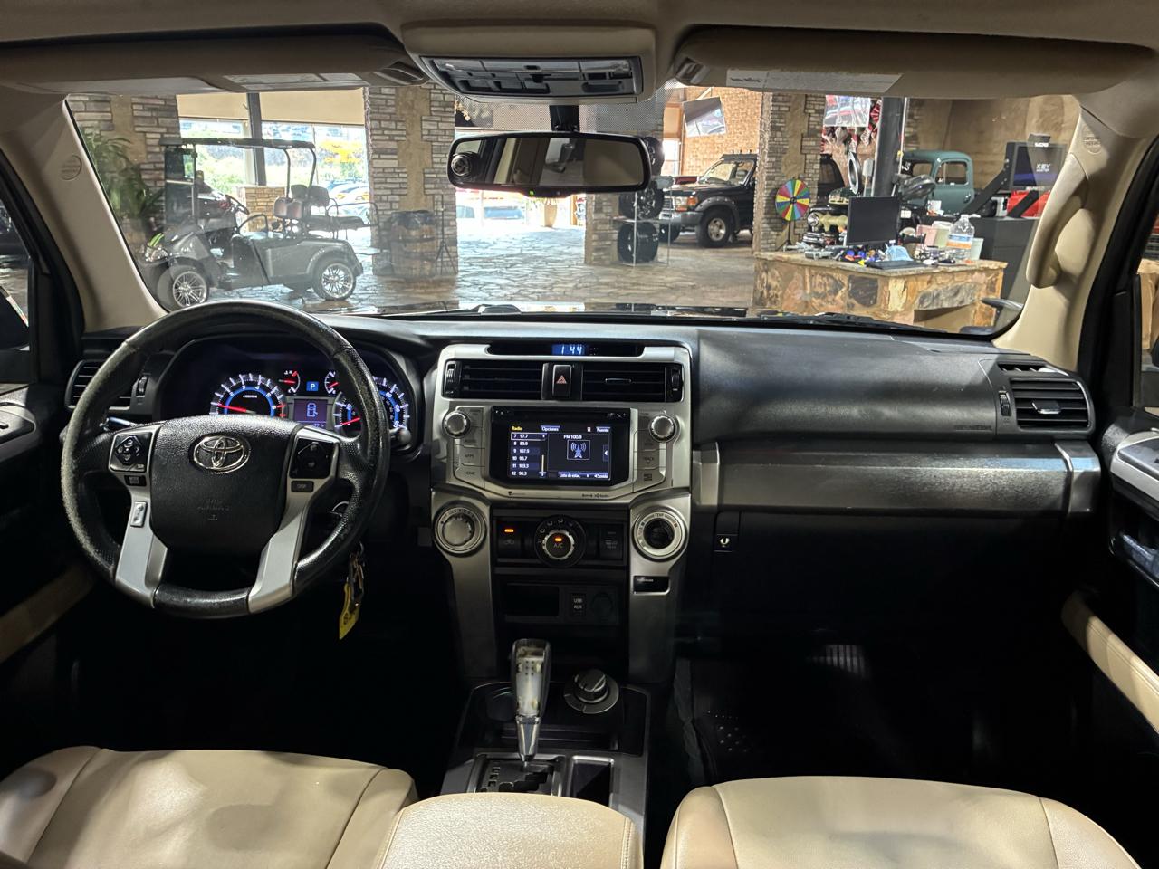 Toyota 4Runner 4WD 4dr V6 Trail Premium (Natl) 2016
