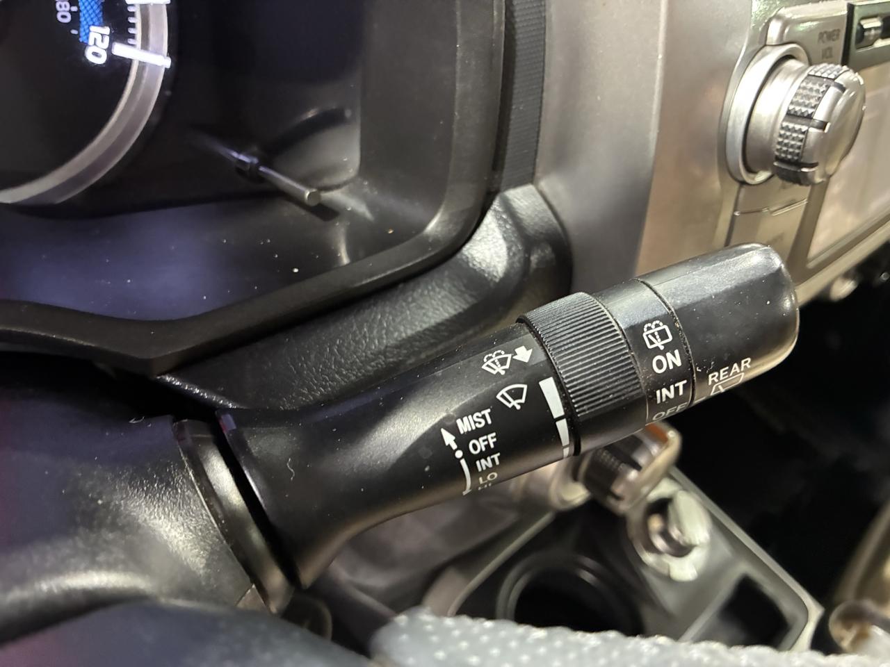 Toyota 4Runner 4WD 4dr V6 Trail Premium (Natl) 2016