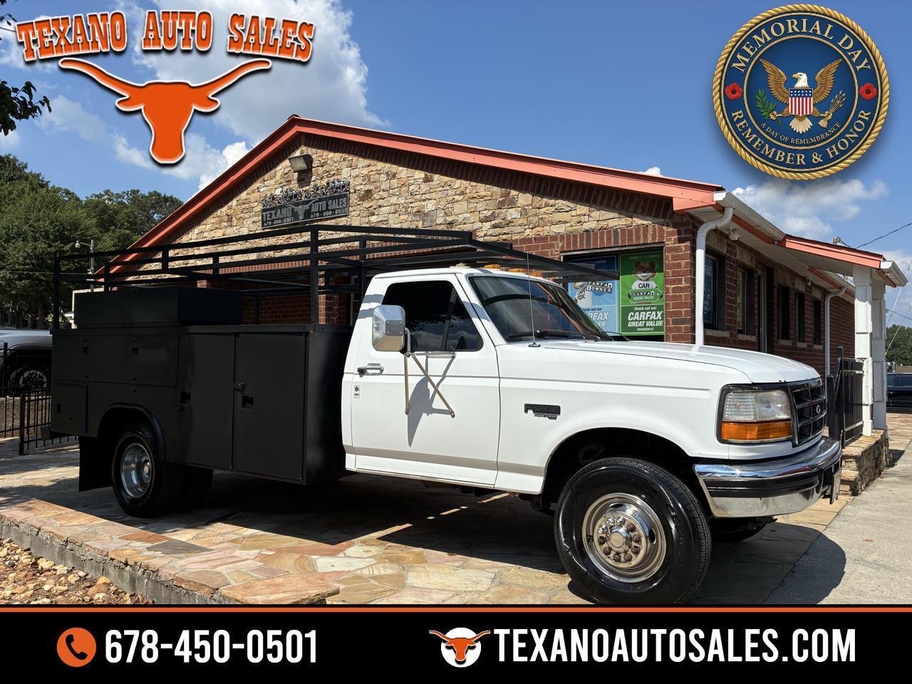 1996 Ford Super Duty F-350 DRW 2WD Reg Cab 137" XLT