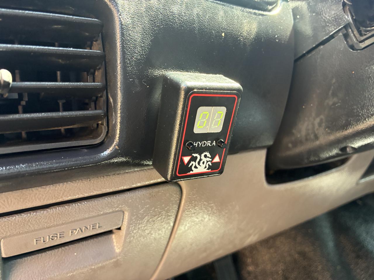 Ford Super Duty F-350 DRW 2WD Reg Cab 137" XLT 1996