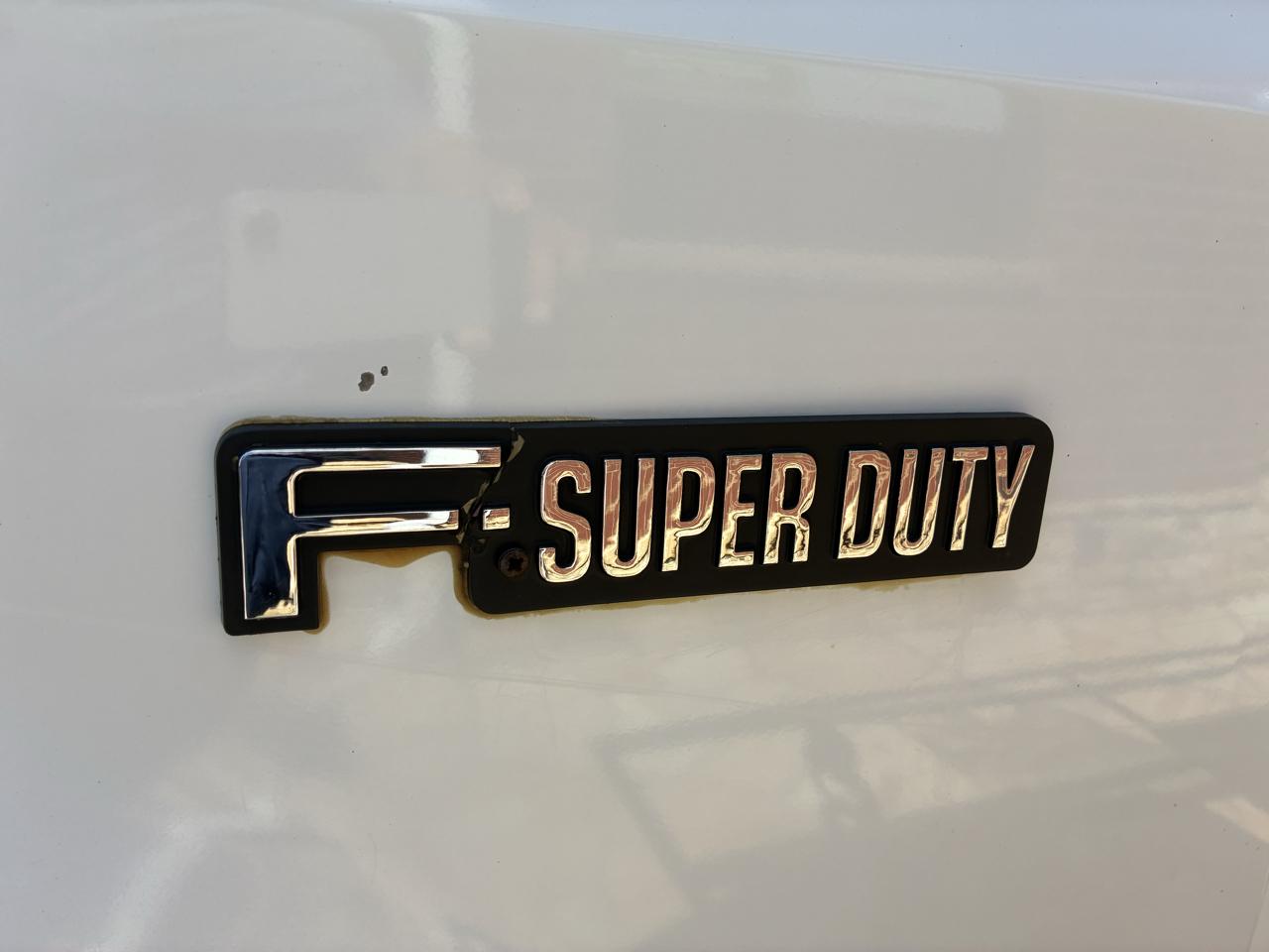Ford Super Duty F-350 DRW 2WD Reg Cab 137" XLT 1996
