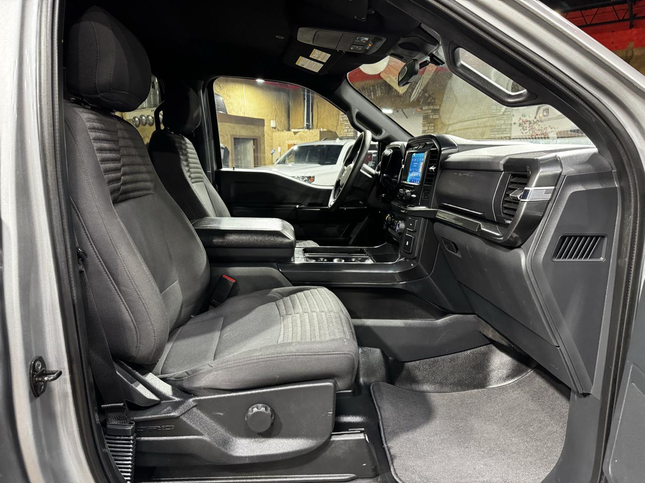 Ford F-150 Lariat 2WD SuperCrew 5.5' Box 2021