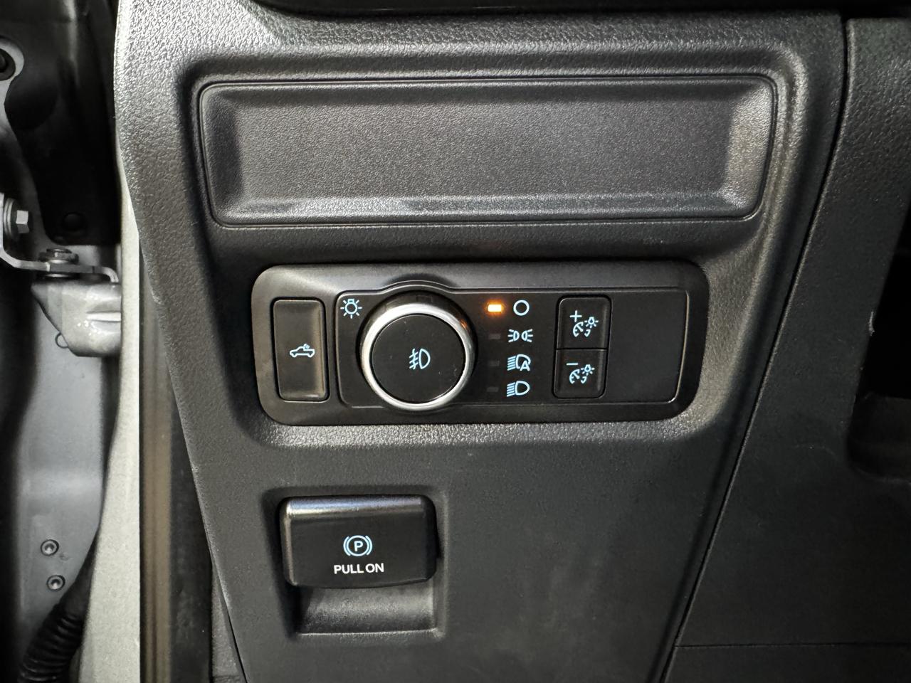 Ford F-150 Lariat 2WD SuperCrew 5.5' Box 2021