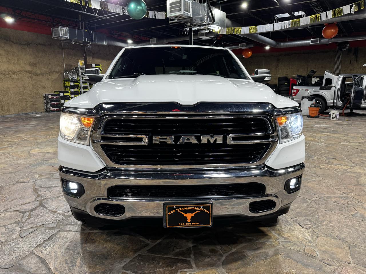 RAM 1500 Big Horn/Lone Star 4x2 Crew Cab 5'7" Box 2019