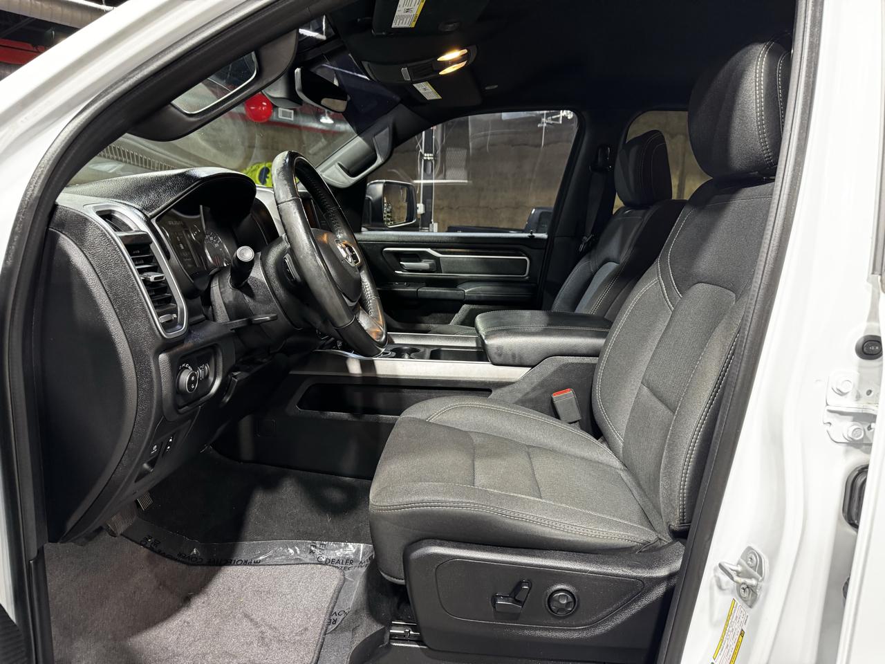 RAM 1500 Big Horn/Lone Star 4x2 Crew Cab 5'7" Box 2019