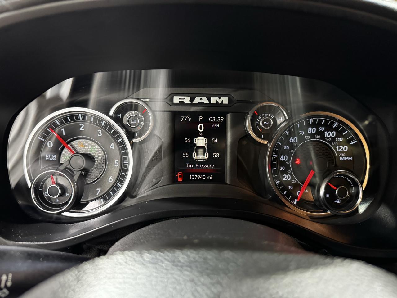 RAM 1500 Big Horn/Lone Star 4x2 Crew Cab 5'7" Box 2019
