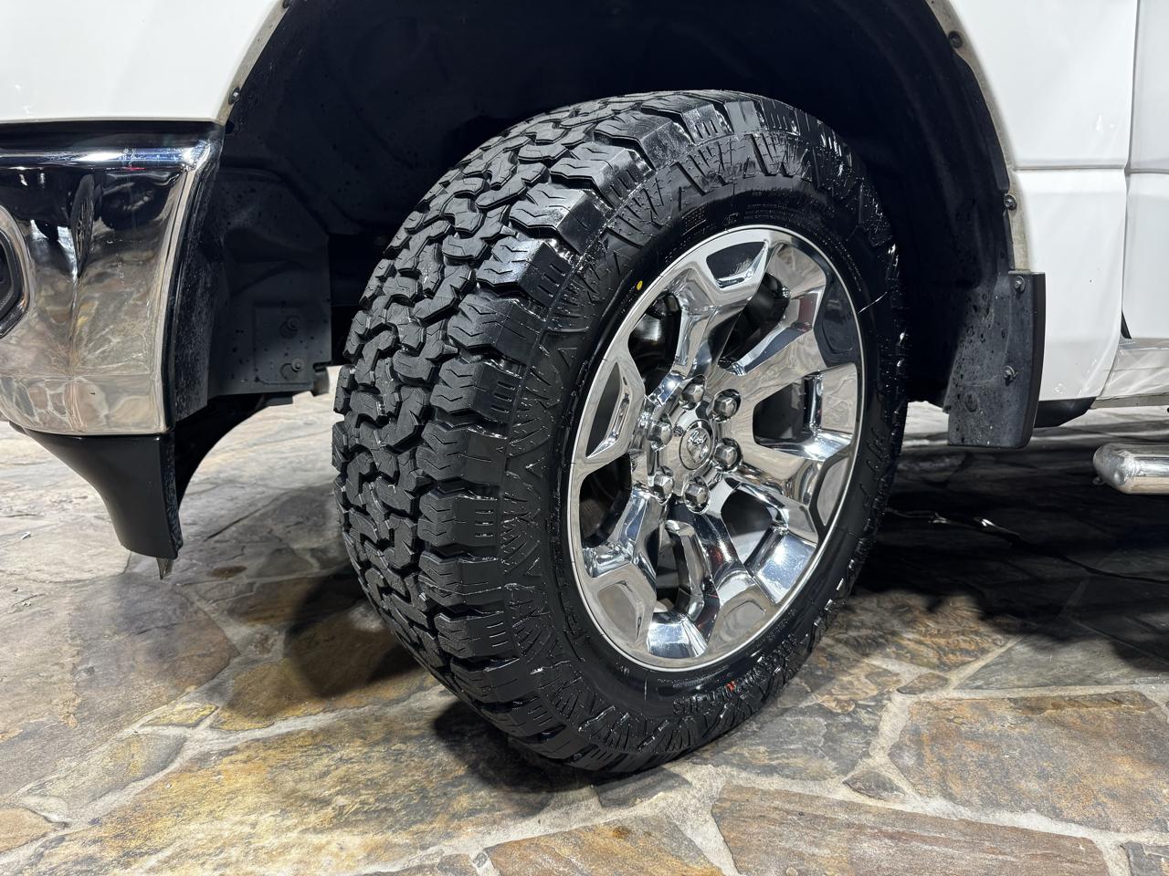 RAM 1500 Big Horn/Lone Star 4x2 Crew Cab 5'7" Box 2019