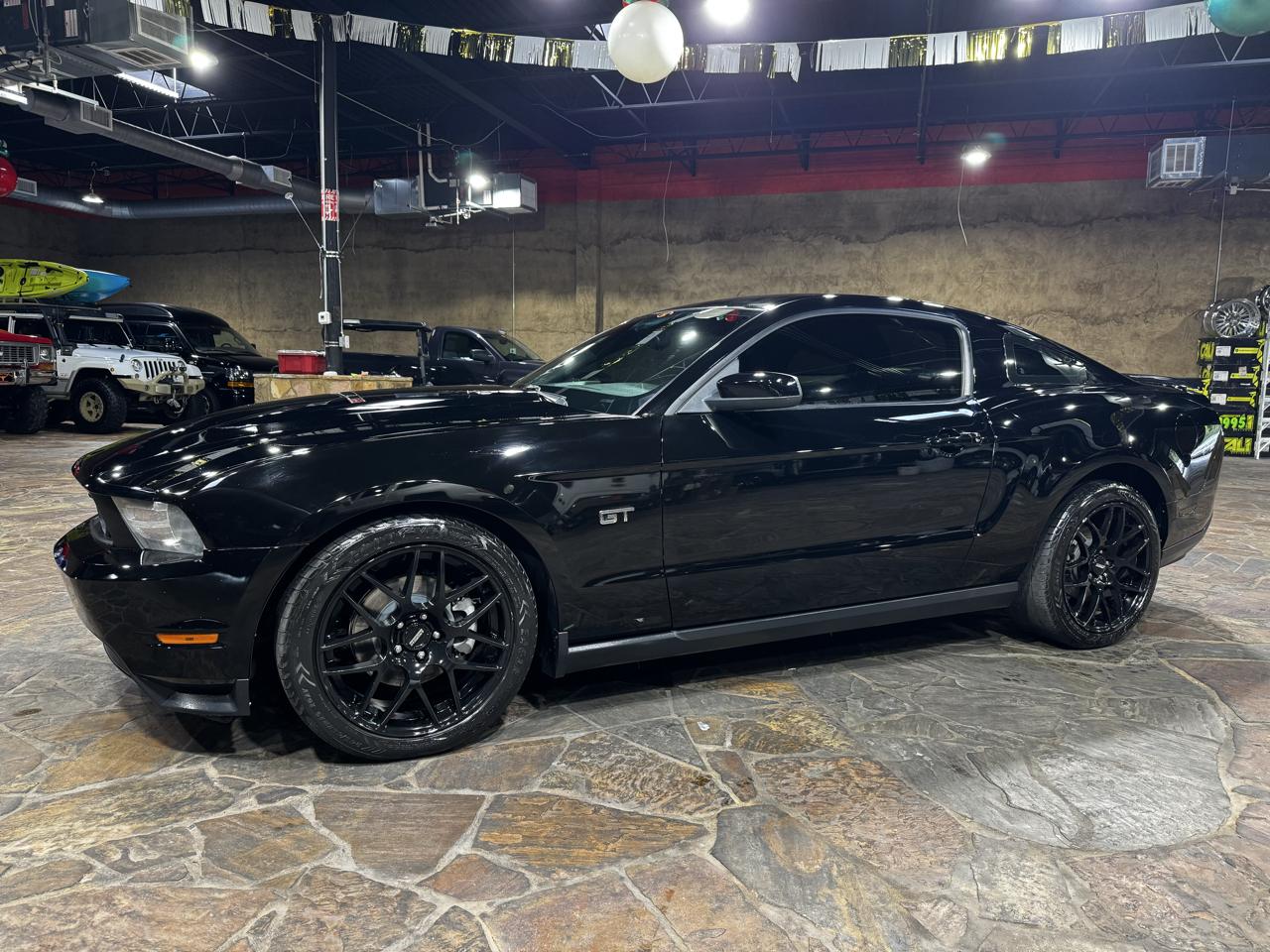 Ford Mustang 2dr Cpe GT 2010