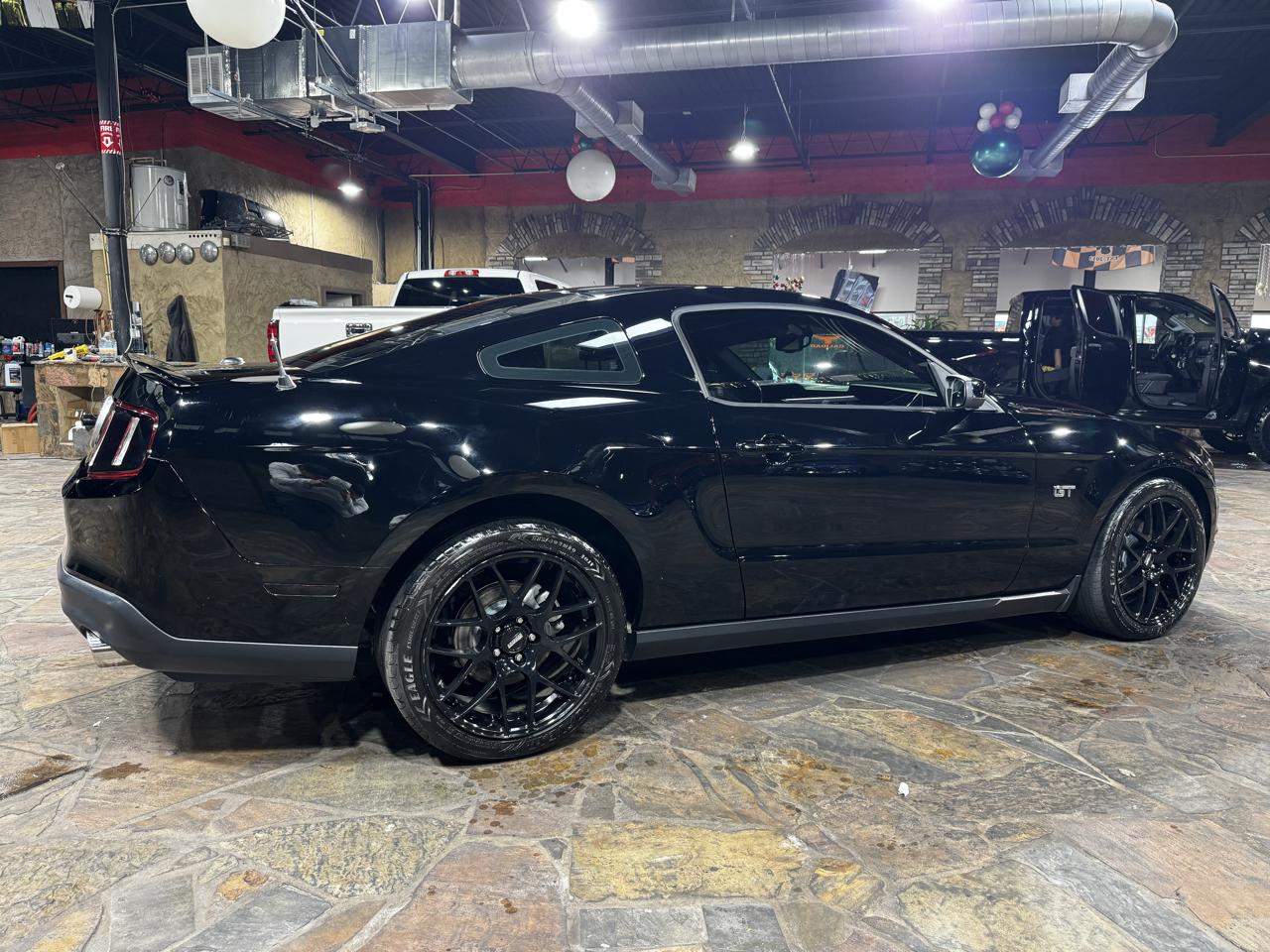 Ford Mustang 2dr Cpe GT 2010
