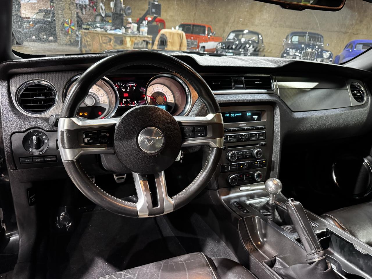 Ford Mustang 2dr Cpe GT 2010