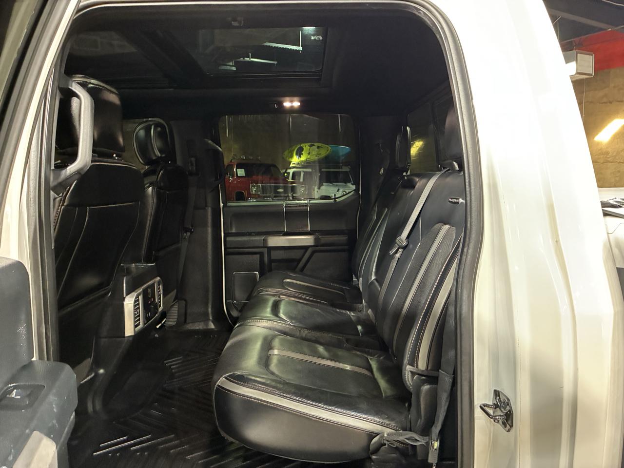 Ford F-150 4WD SuperCrew 157" Platinum 2018
