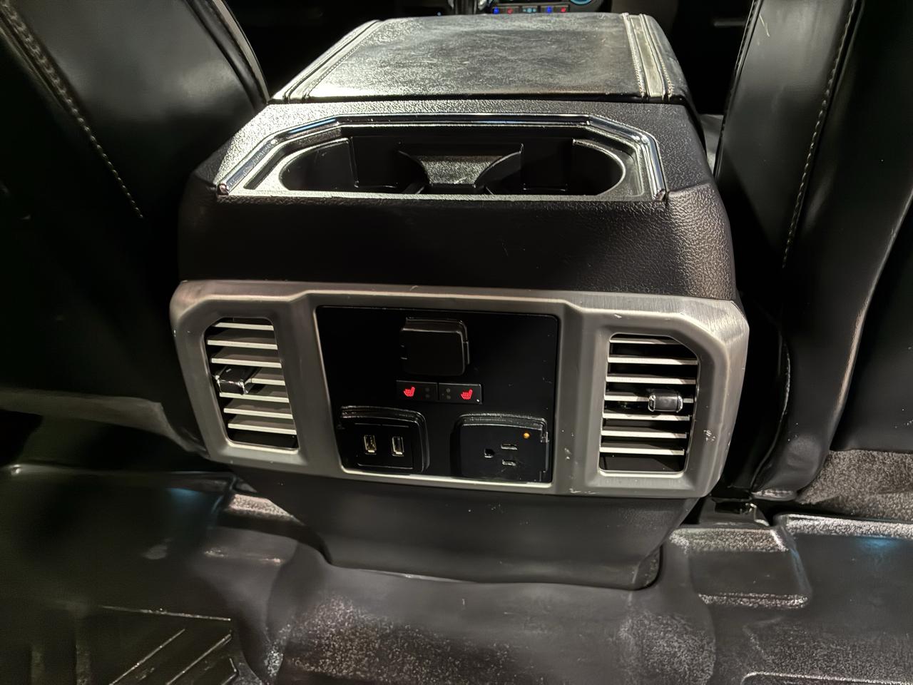Ford F-150 4WD SuperCrew 157" Platinum 2018