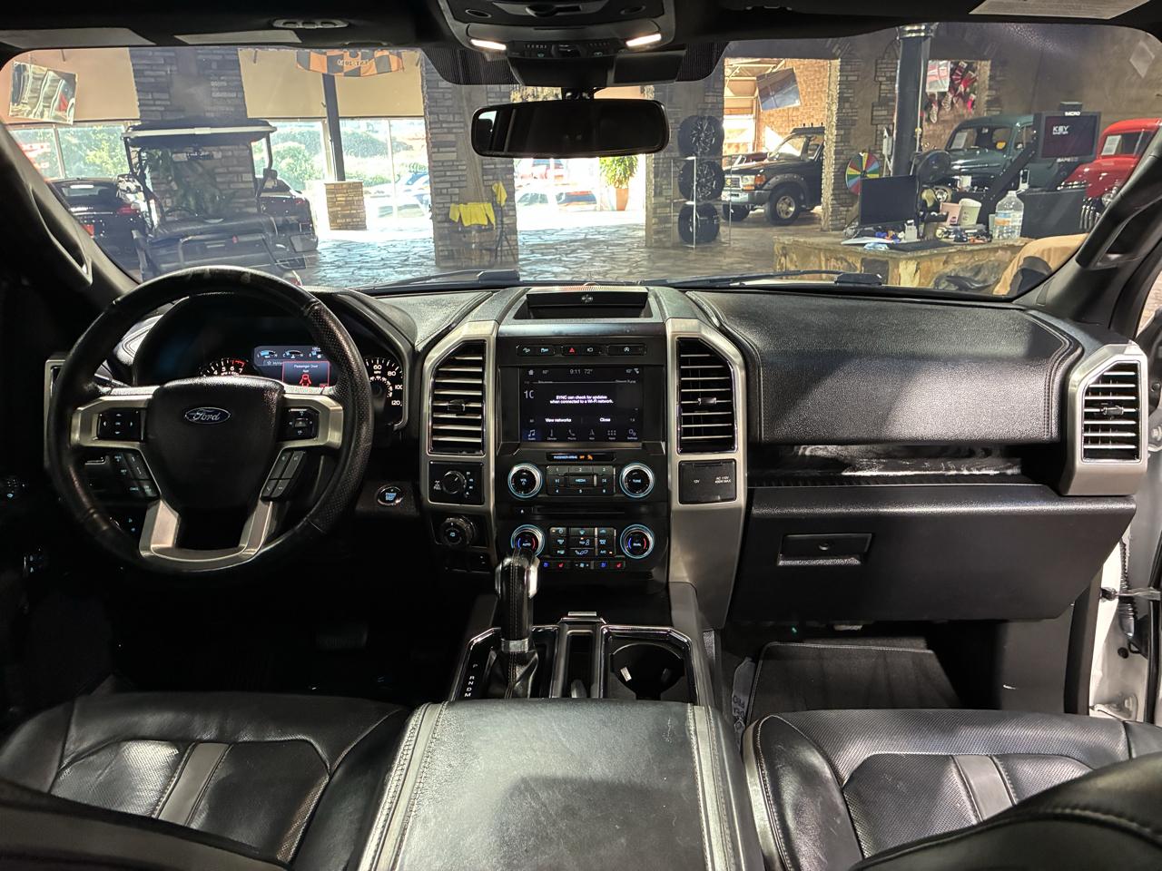 Ford F-150 4WD SuperCrew 157" Platinum 2018