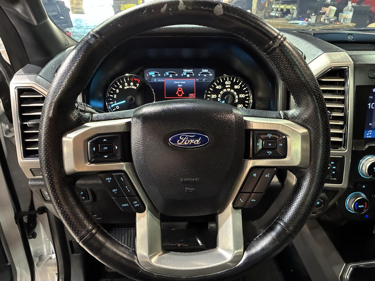 Ford F-150 4WD SuperCrew 157" Platinum 2018