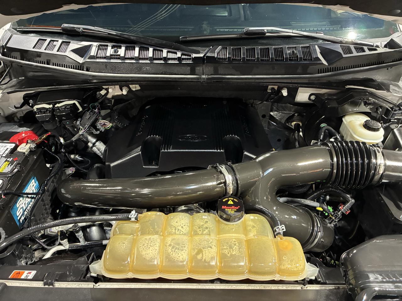 Ford F-150 4WD SuperCrew 157" Platinum 2018