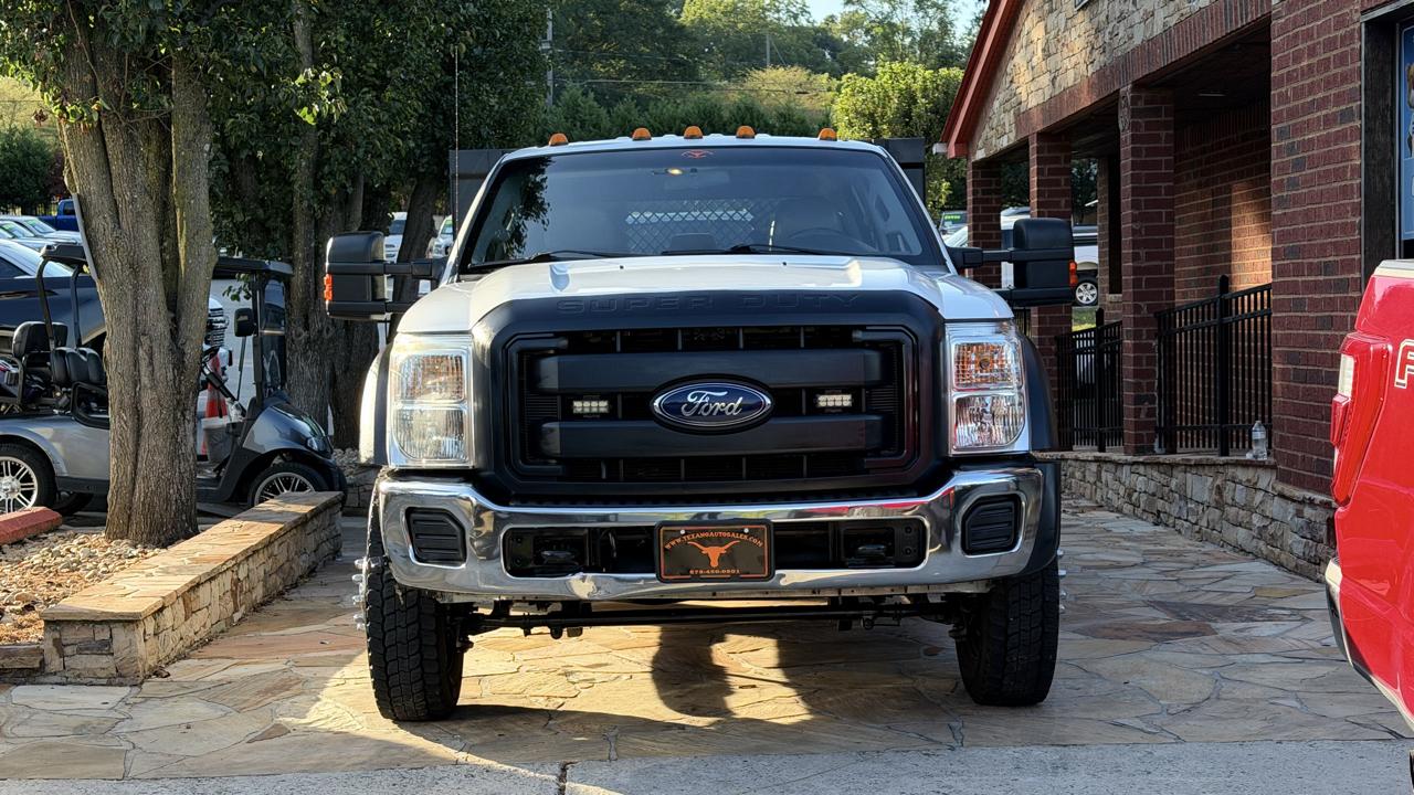 Ford Super Duty F-450 DRW 2WD Crew Cab 200" WB 84" CA Lariat 2016