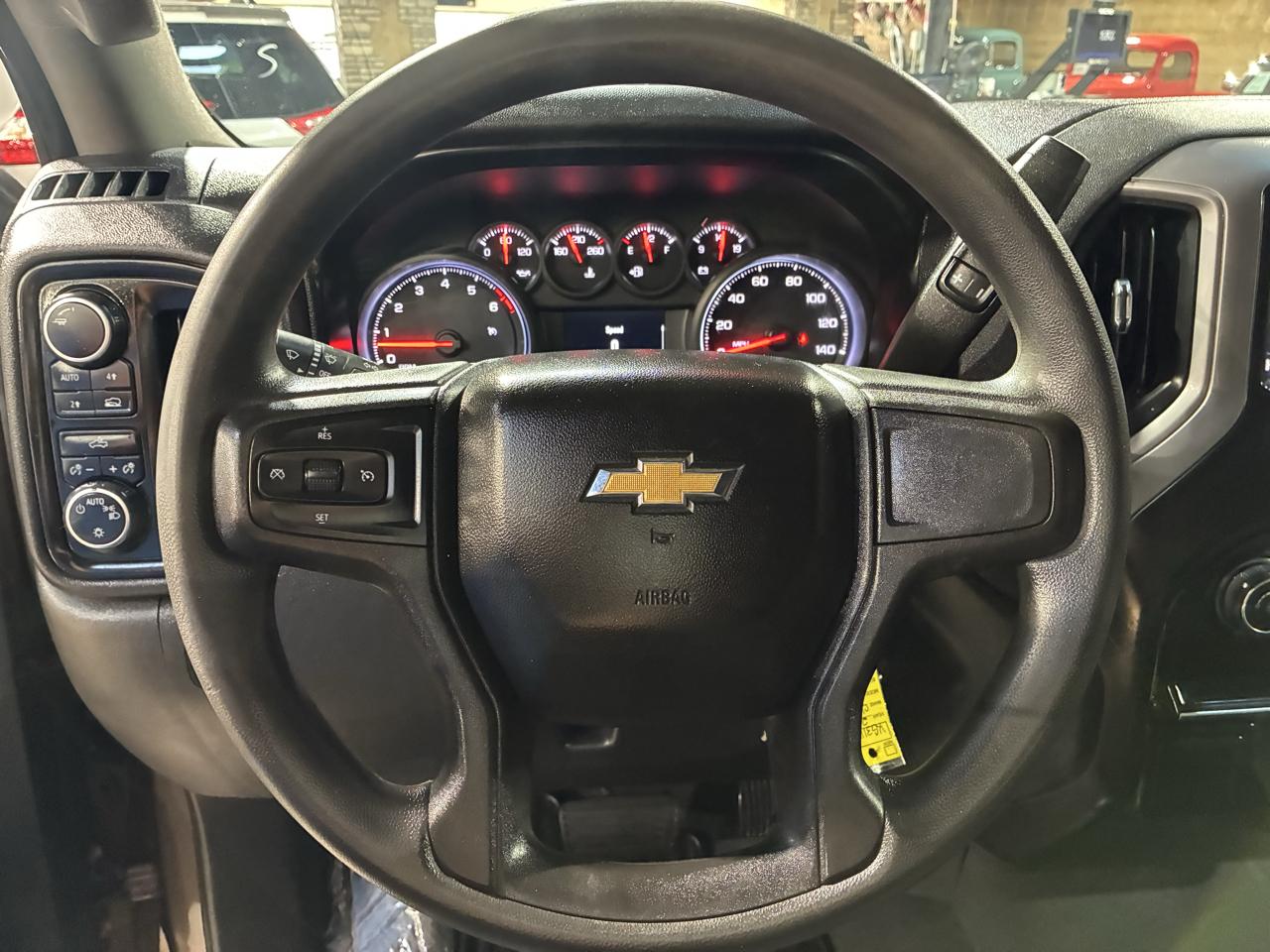 Chevrolet Silverado 1500 4WD Crew Cab 157" Custom 2019