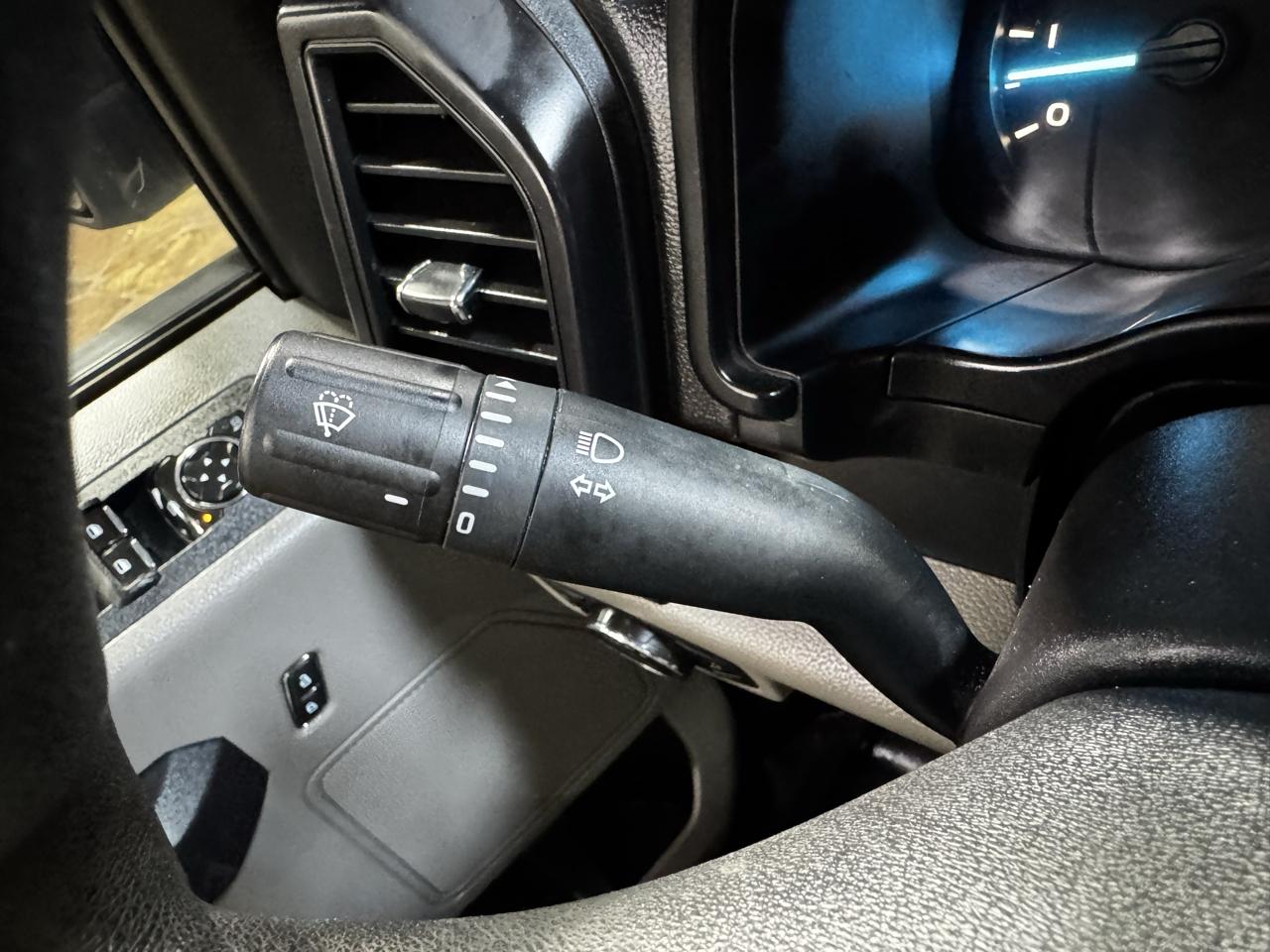 Ford F-150 XL 4WD SuperCrew 5.5' Box 2018