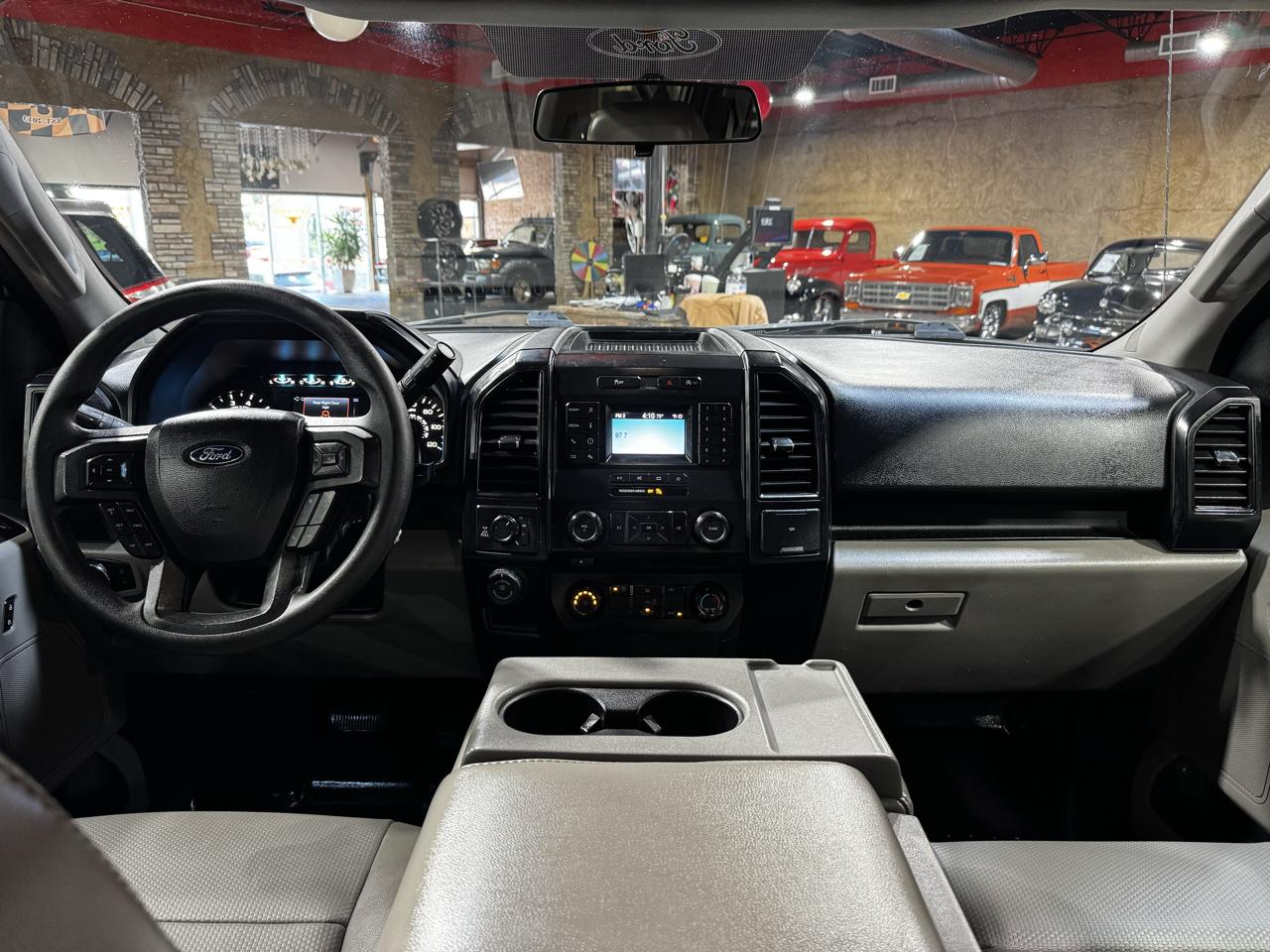 Ford F-150 XL 4WD SuperCrew 5.5' Box 2018