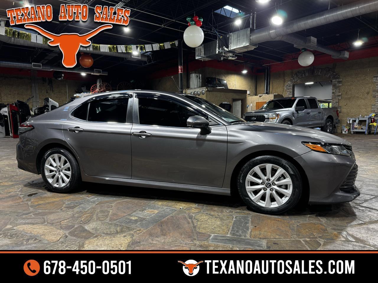 Toyota Camry XLE Auto (Natl) 2019